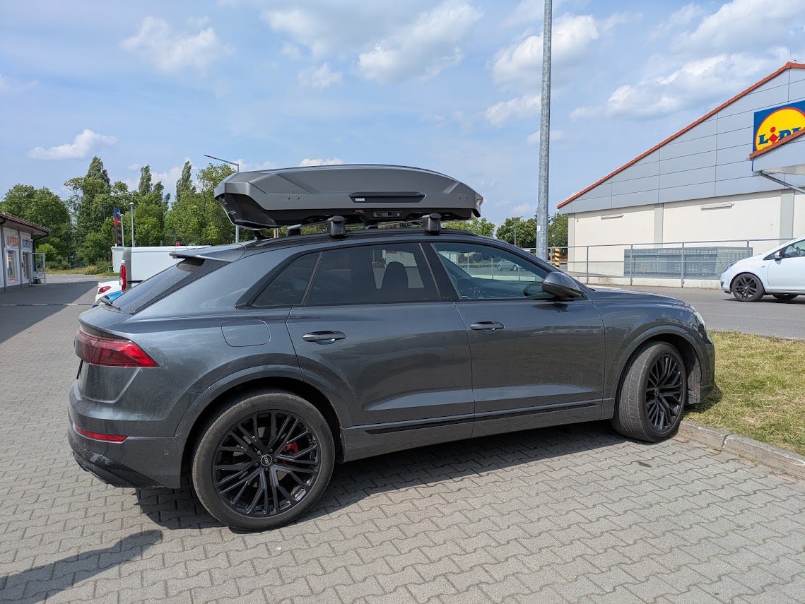 Audi Q8 box Thule Motion 3 L